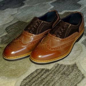 Joseph Abboud Brown Wingtips 10